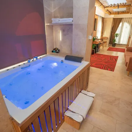Hotel Pasha Palace 3*